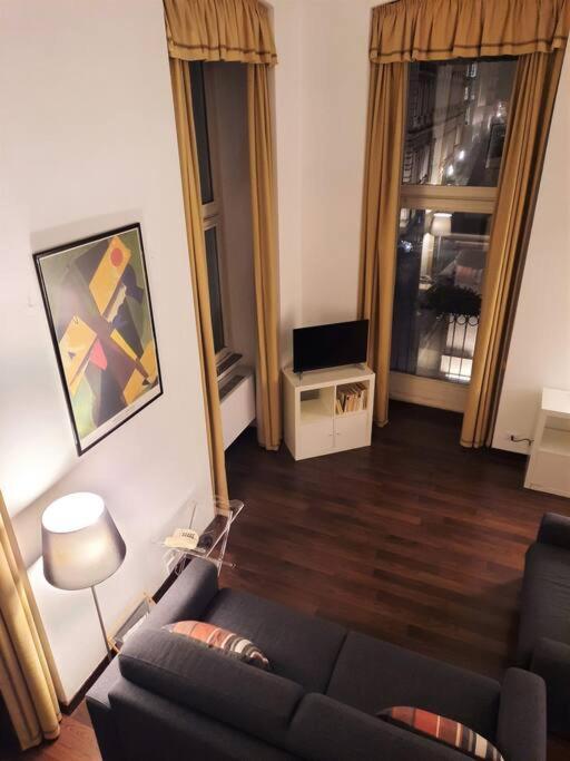 Loft Luxury - Piazza Castello Porta Susa Turin Bagian luar foto
