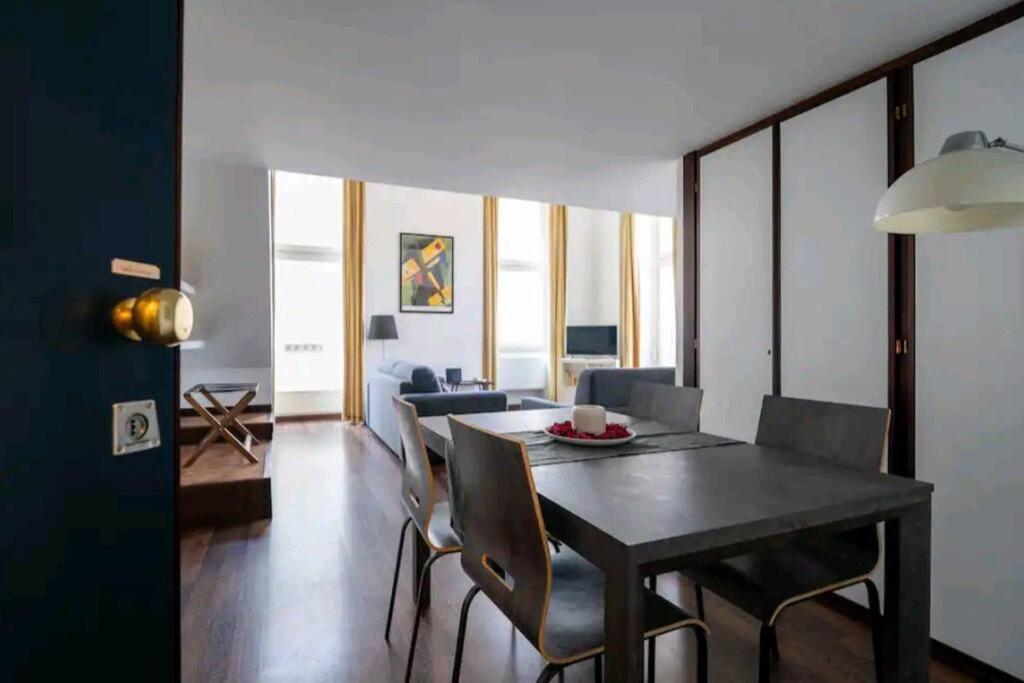 Loft Luxury - Piazza Castello Porta Susa Turin Bagian luar foto